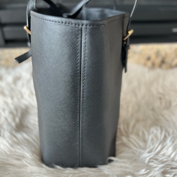 MICHAEL Michael Kors Saffiano Leather Tote - Black - Picture 5 of 8